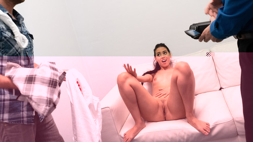 Andreina DeLuxe – Juicy Ass Cute Colombian Sofa Sex